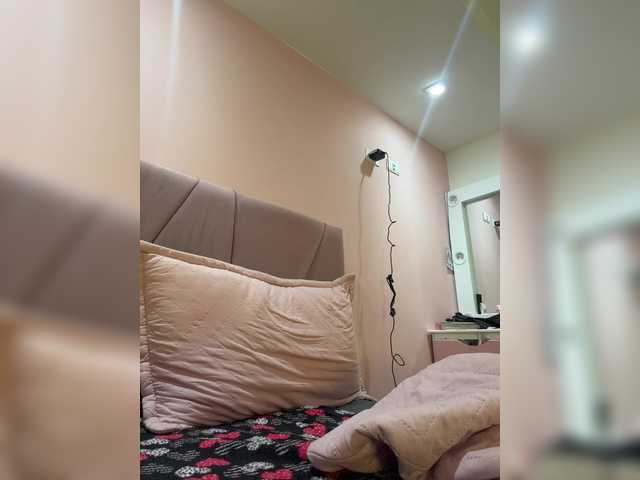 AprilRosse live cam on BongaCams