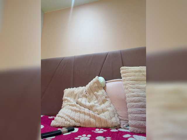 AprilRosse live cam on BongaCams