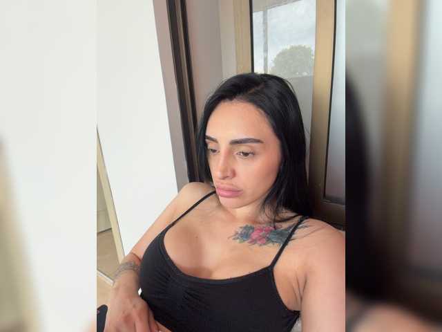 AprilRosse live cam on BongaCams