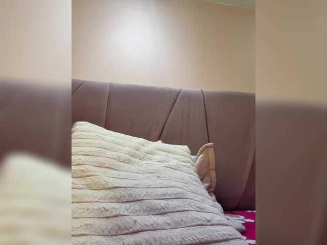 AprilRosse live webcam show