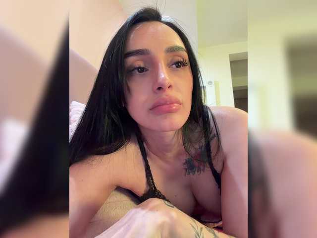 AprilRosse live cam on BongaCams