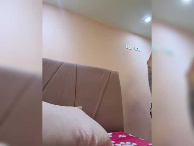 AprilRosse live cam on BongaCams
