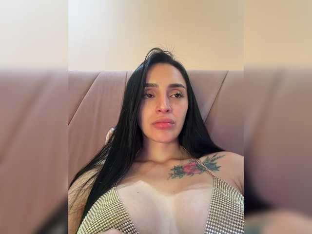 AprilRosse live cam on BongaCams