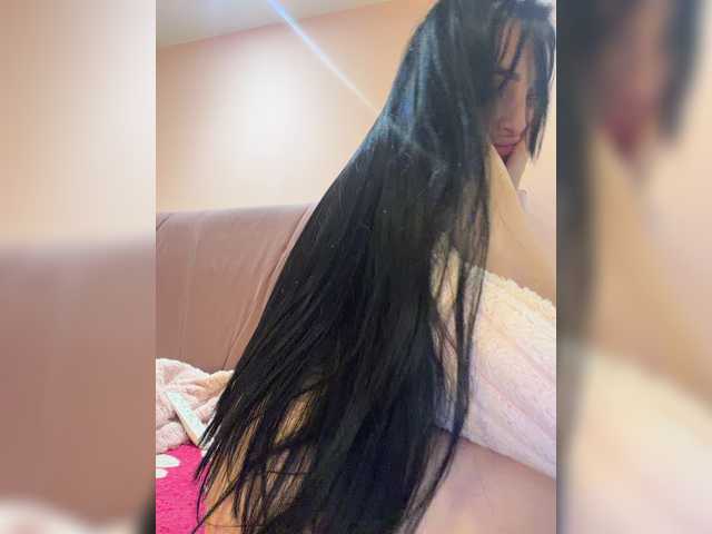 AprilRosse live cam on BongaCams