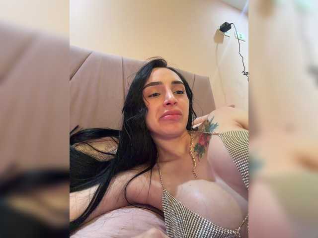 AprilRosse live cam on BongaCams
