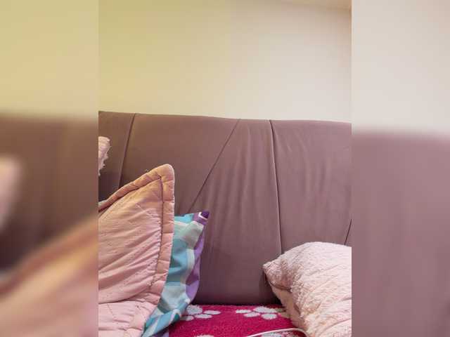 AprilRosse live cam on BongaCams