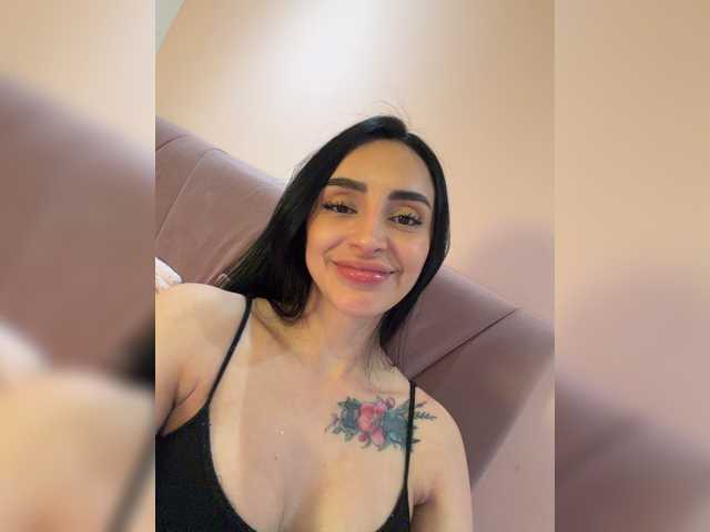 AprilRosse live cam on BongaCams