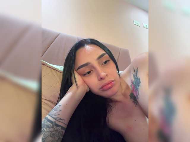 AprilRosse live webcam show