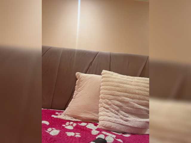 AprilRosse live cam on BongaCams