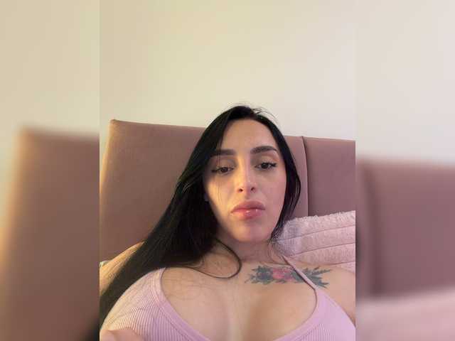 AprilRosse live cam on BongaCams