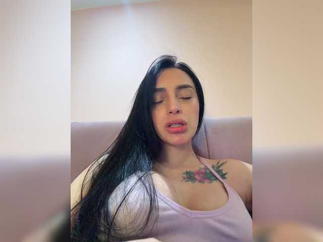 AprilRosse live webcam show