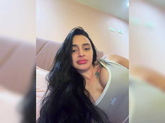 AprilRosse live on BongaCams