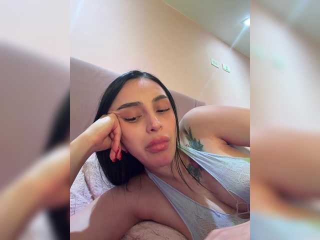 AprilRosse live cam on BongaCams