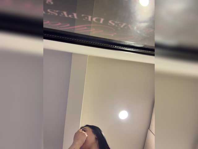 AprilRosse live cam on BongaCams