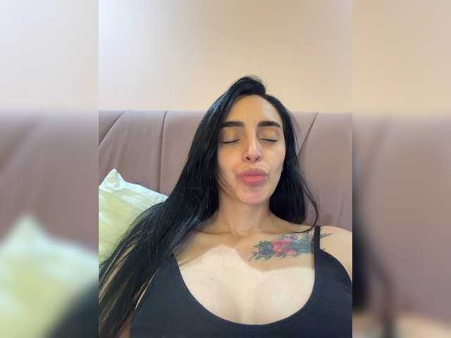AprilRosse live cam on BongaCams
