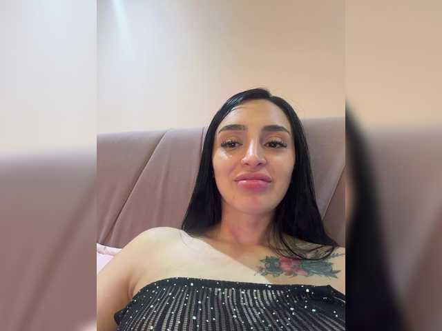 AprilRosse live cam on BongaCams