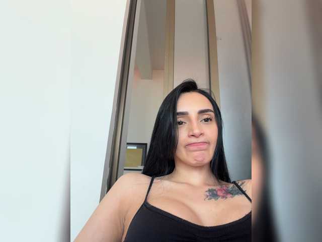 AprilRosse live cam on BongaCams