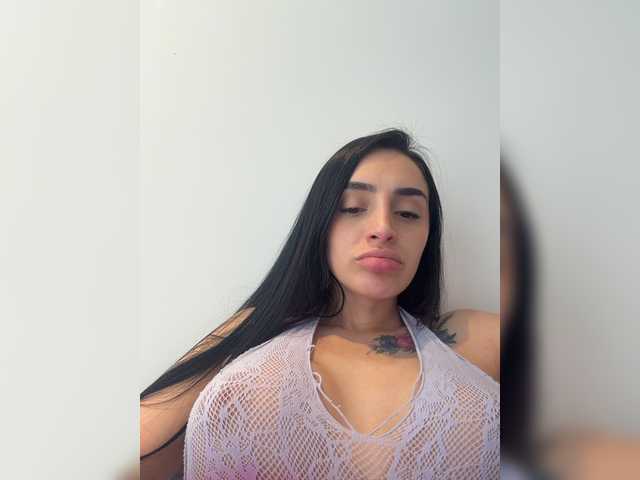 AprilRosse live cam on BongaCams