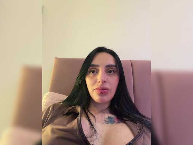 AprilRosse live cam on BongaCams