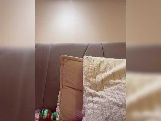 AprilRosse live cam on BongaCams