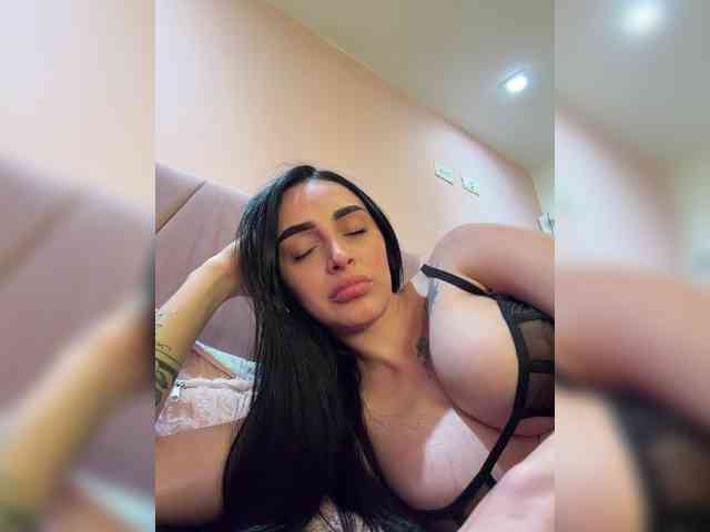 AprilRosse webcam