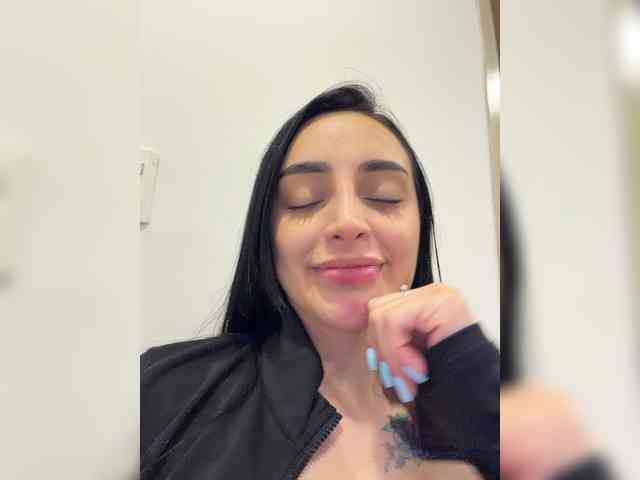 AprilRosse webcam