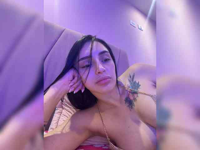 AprilRosse webcam
