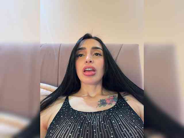 AprilRosse webcam