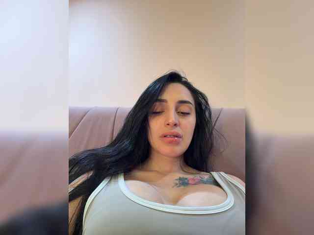 AprilRosse webcam