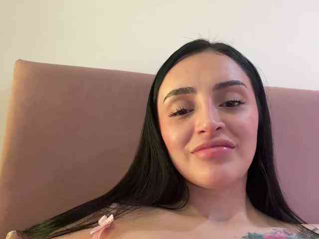 AprilRosse webcam