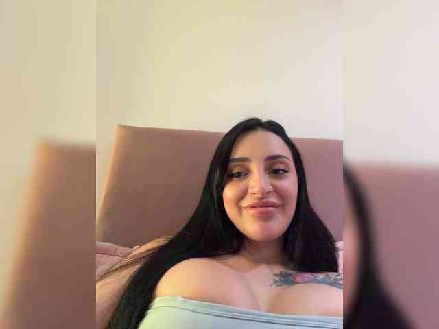 AprilRosse webcam
