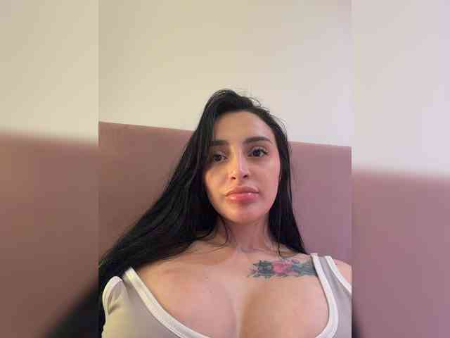 AprilRosse webcam