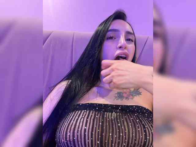 AprilRosse webcam