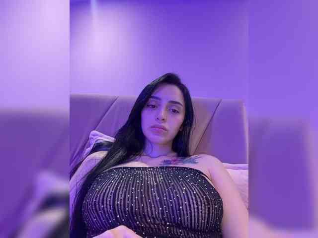 AprilRosse webcam