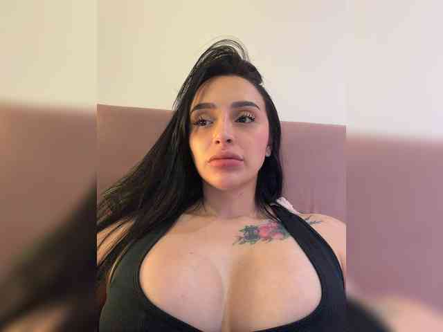 AprilRosse webcam