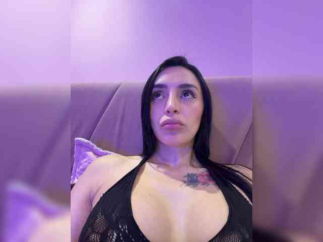 AprilRosse webcam
