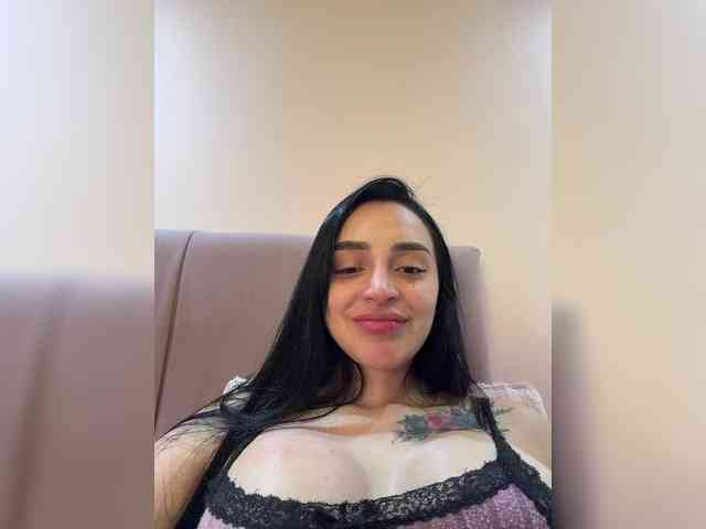 AprilRosse webcam