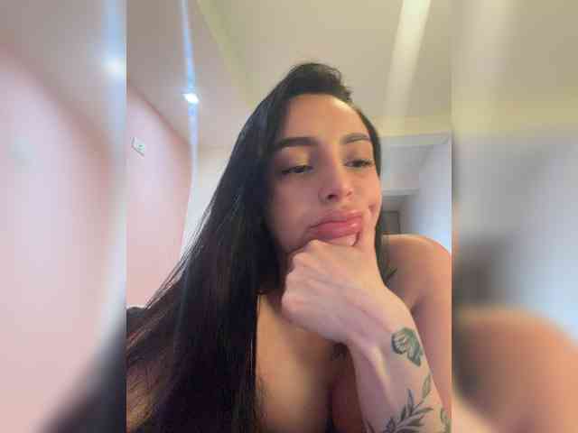 AprilRosse webcam