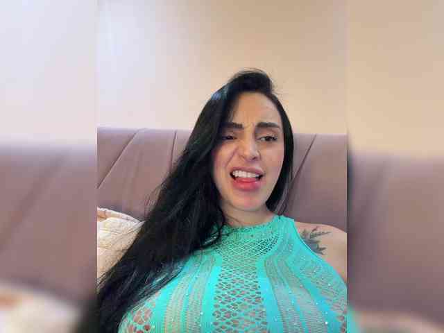 AprilRosse webcam