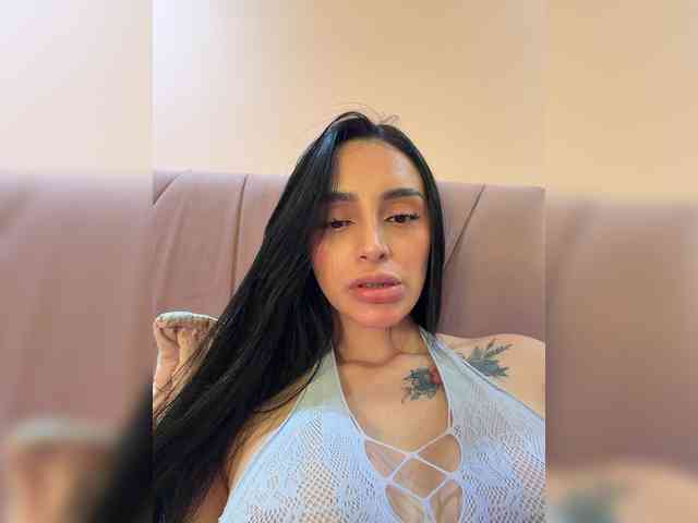 AprilRosse webcam