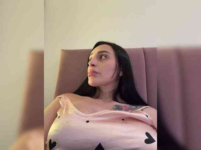 AprilRosse webcam