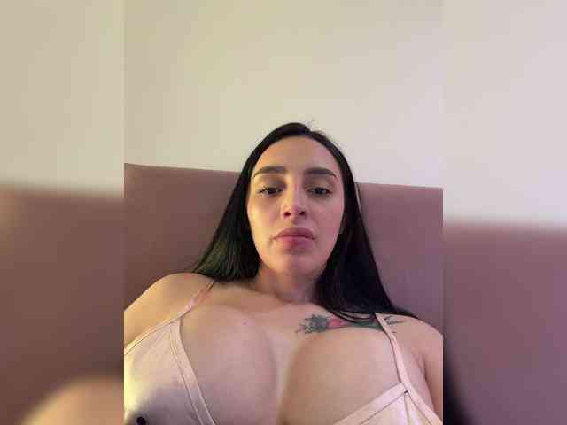 AprilRosse webcam