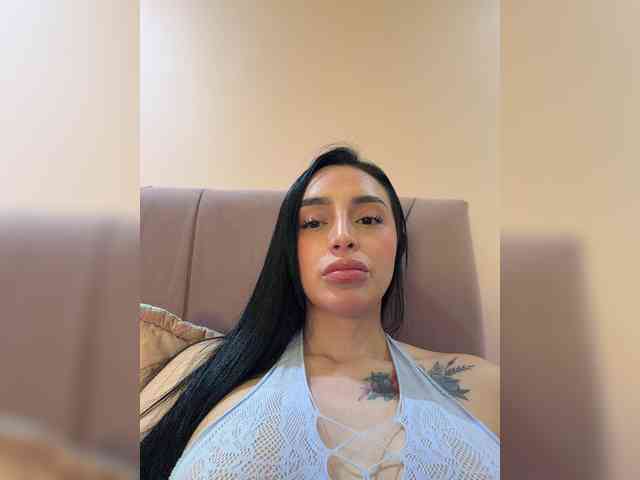AprilRosse webcam