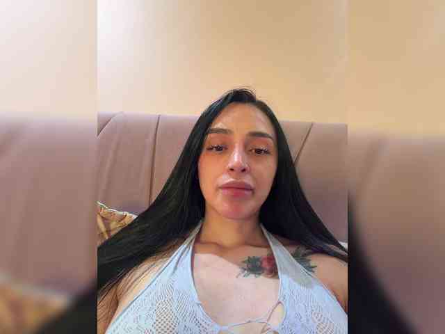AprilRosse webcam