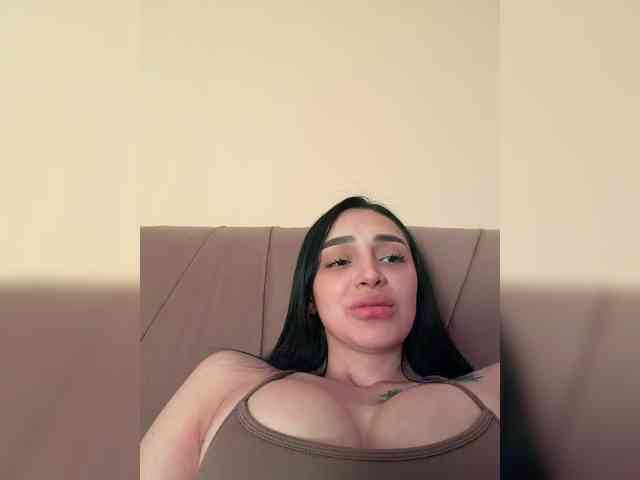 AprilRosse webcam