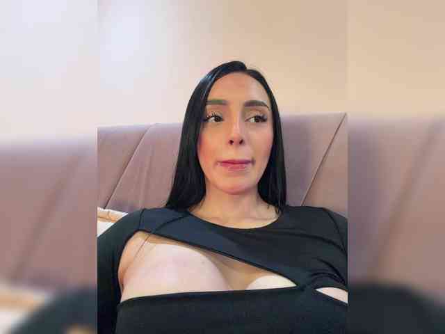 AprilRosse webcam