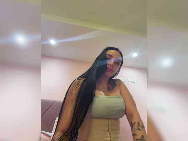 AprilRosse webcam