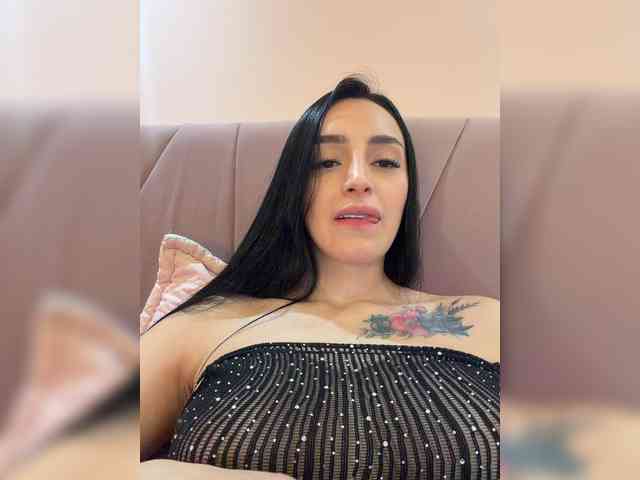 AprilRosse webcam