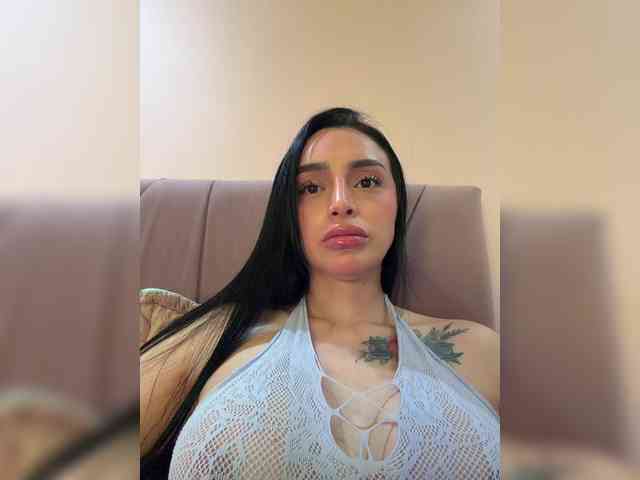 AprilRosse webcam