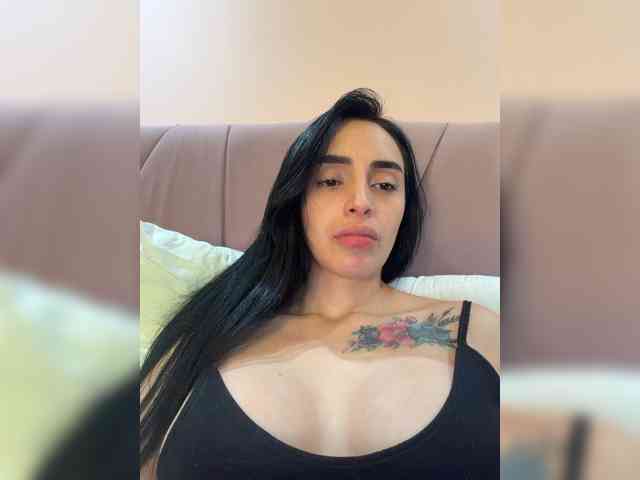 AprilRosse webcam